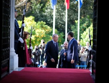 Δεν τηλεφωνεί σε Ρ.Τ. Ερντογάν ο Αλ. Τσίπρας για τους Έλληνες στρατιωτικούς - «Δεν θέλουμε μείζον διπλωματικό επεισόδιο»